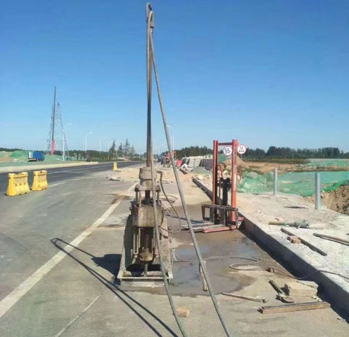 博乐公路高聚物注浆加固