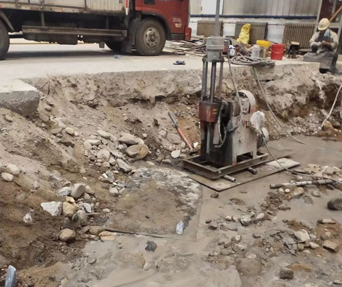 博乐公路下沉压浆